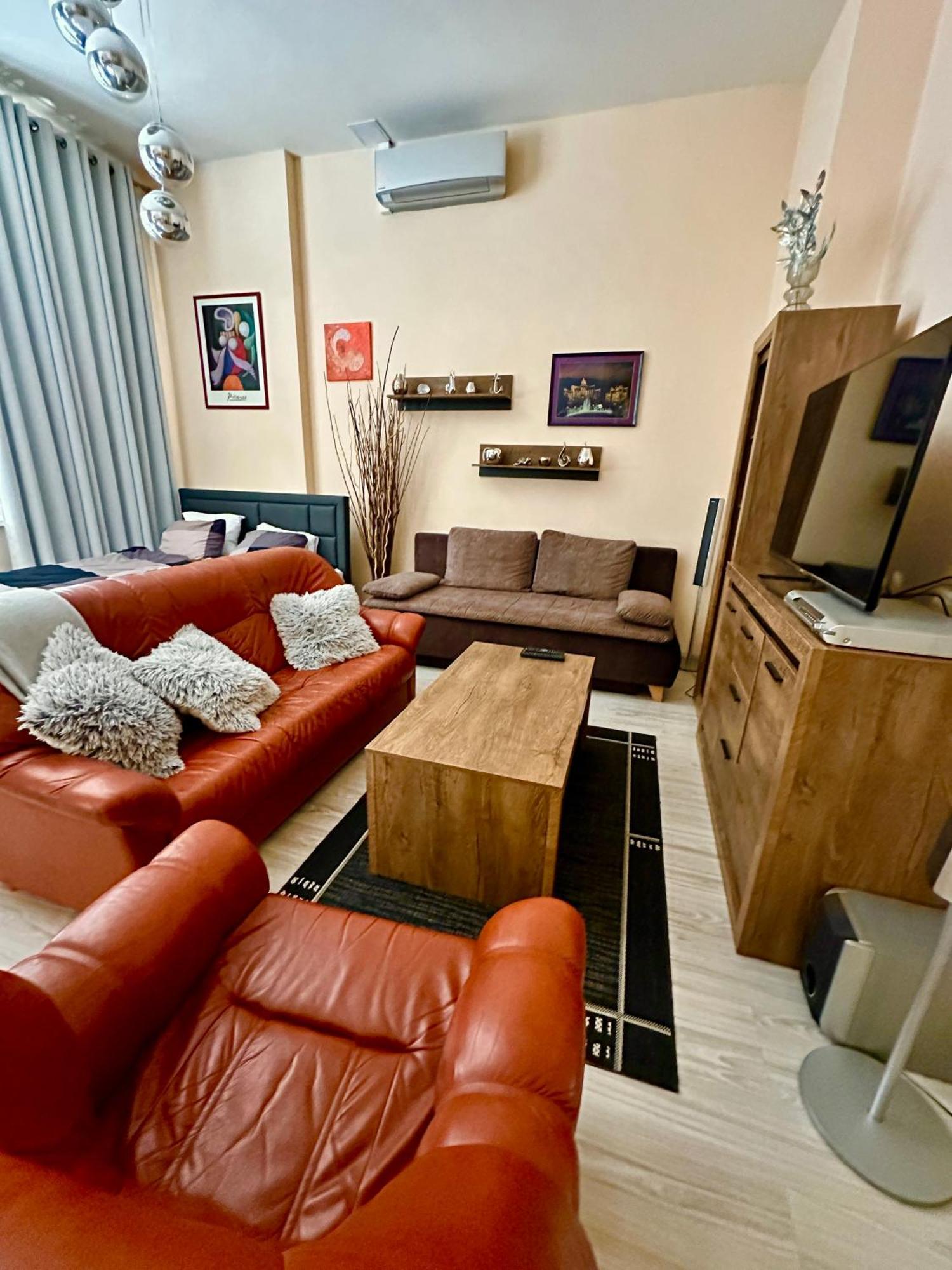 Princess Main Square Apartment Poprad Buitenkant foto